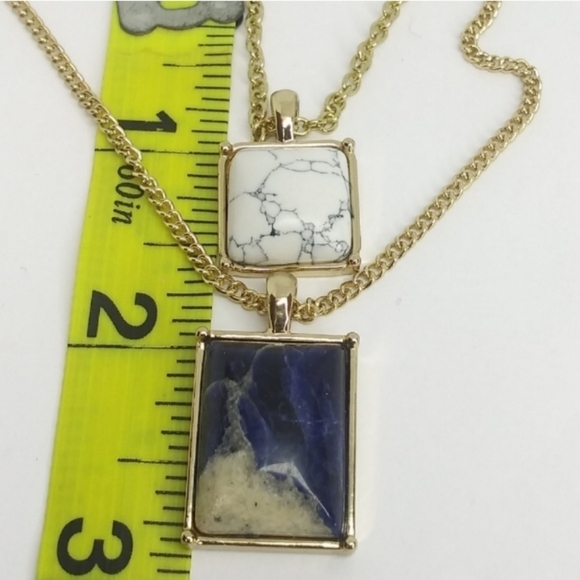 Double Layer Jasper and Howlite necklace - Picture 5 of 5